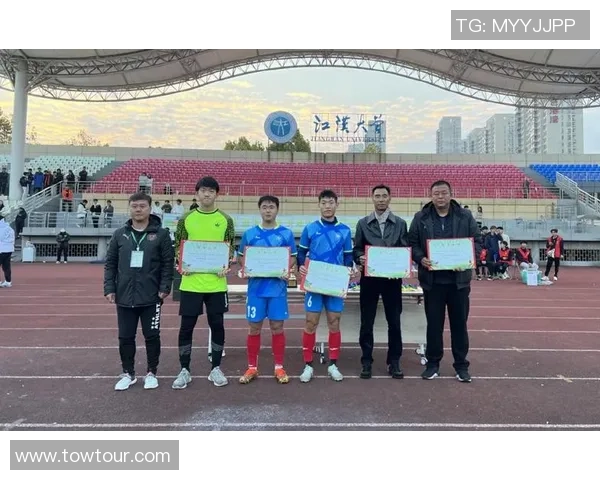 武汉足球队技术实力强劲荣登全国足球技术排行榜第四位 武汉足球队技术实力强劲荣登全国足球技术排行榜第四位