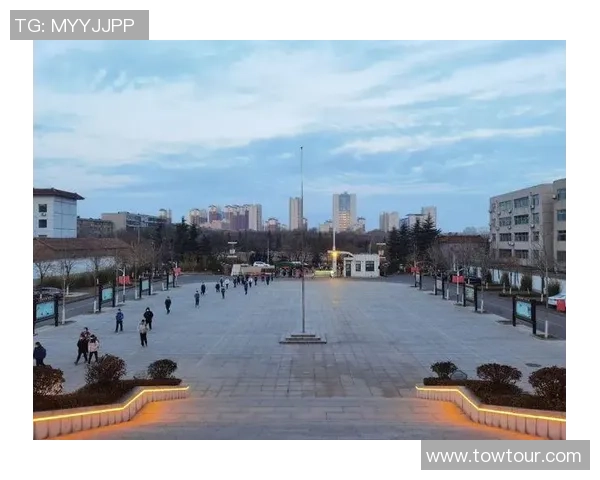 章丘足球明星阵容全景展示与精彩瞬间回顾 章丘足球明星阵容全景展示与精彩瞬间回顾